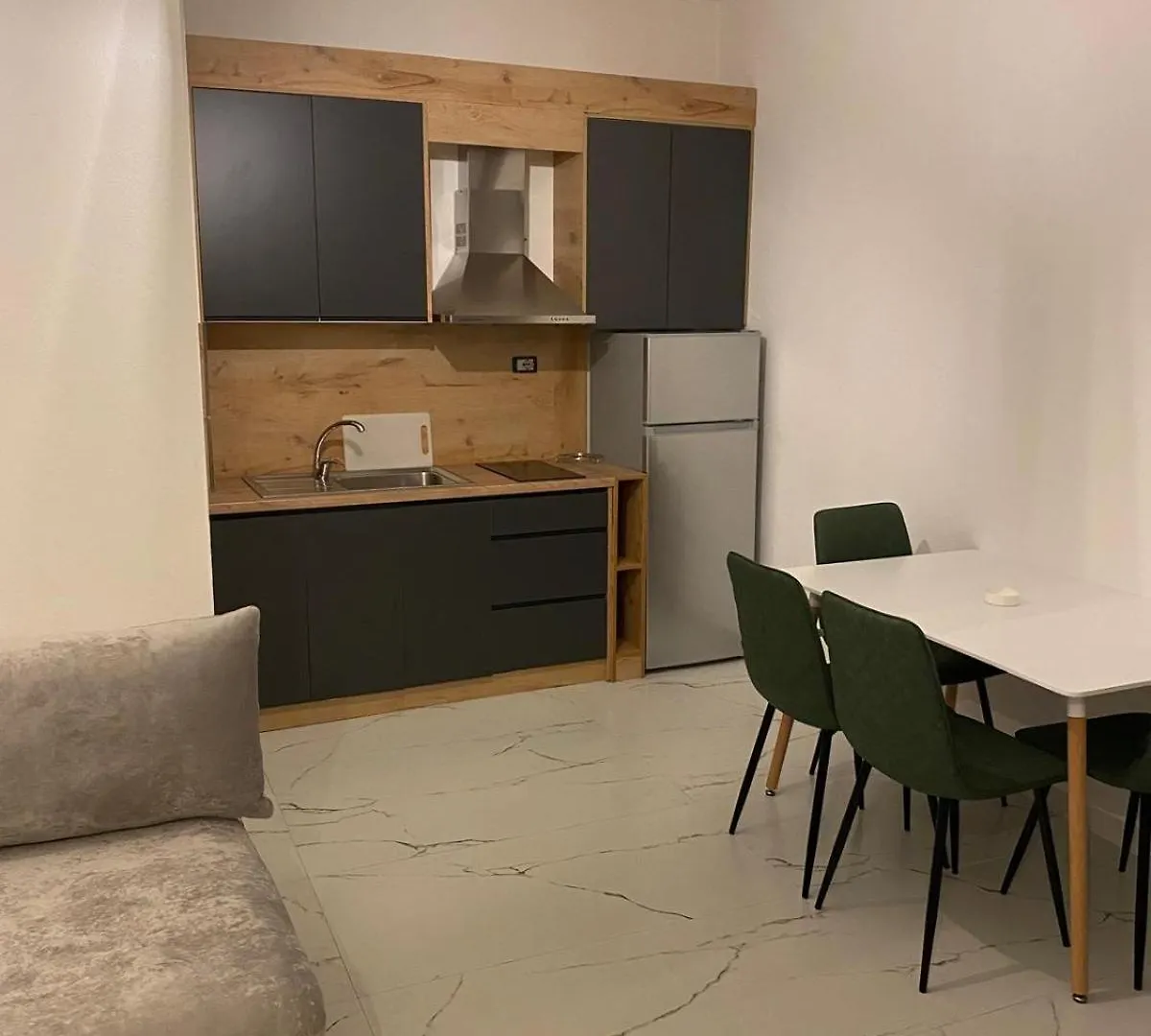 Aj Apartments Orikum
