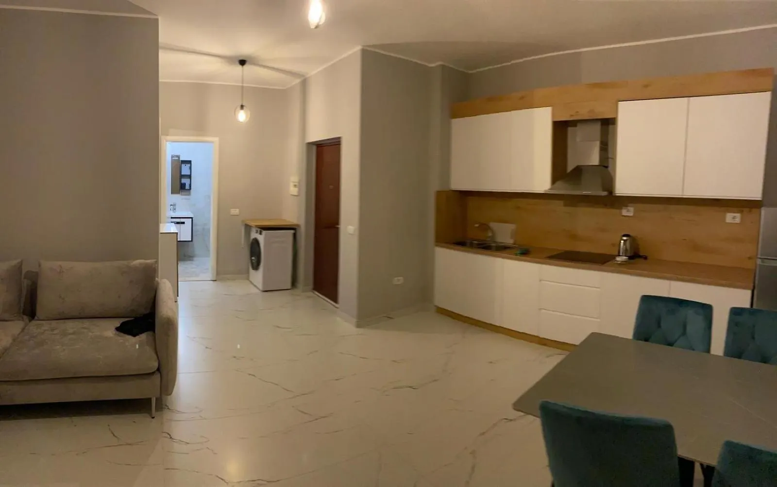 Aj Apartments Orikum 0*,  Albania